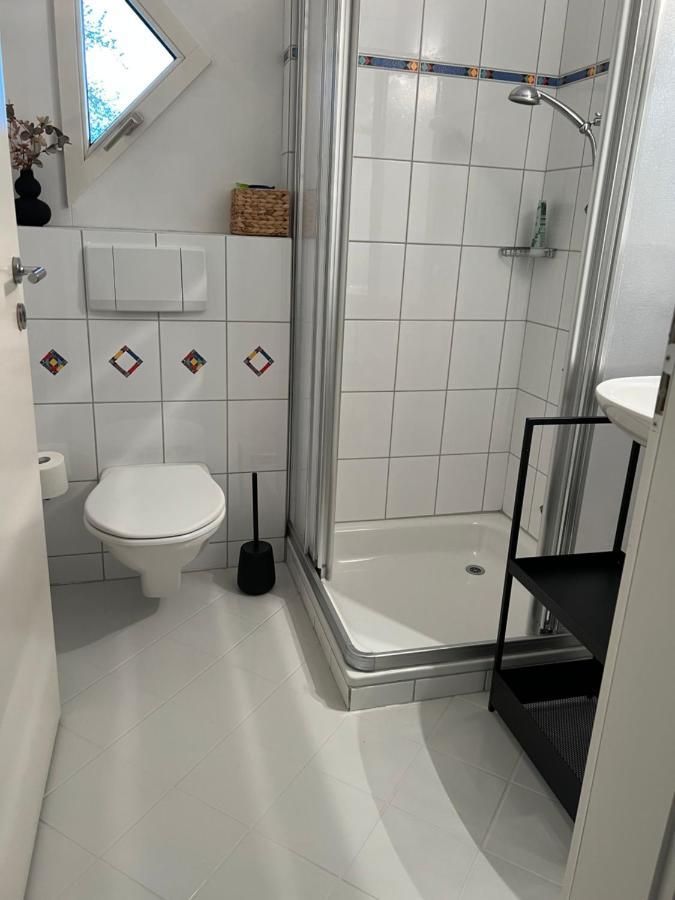 Black&White Apartment Uzwil Extérieur photo